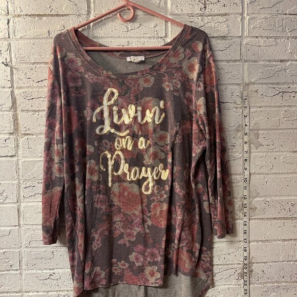 StitchWorks "Livin' on a Prayer" Floral Graphic Tunic Top - 1X - Picture 1 of 6